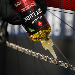 Alternative view of HERRAMIENTA LUBRICANTE WELDTITE / SECO / CON TEFLON / 3.38OZ / 100ML